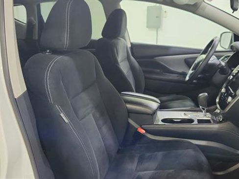 Used 2019 Nissan Murano S image 22