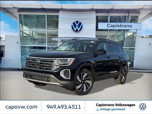 New 2026 Volkswagen Atlas SE image 1
