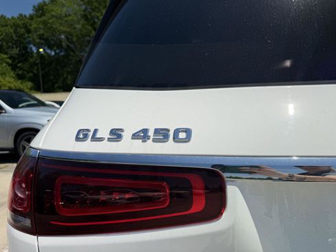 Used 2023 Mercedes-Benz GLS 450 4MATIC image 22