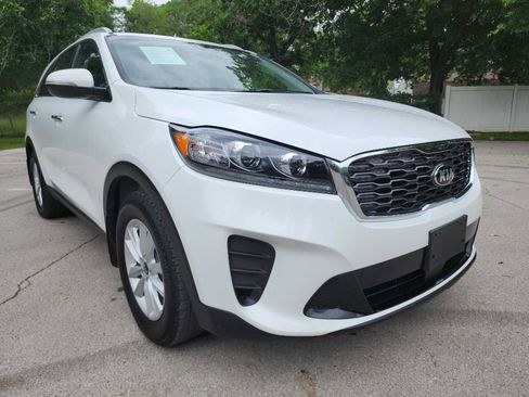 Used 2020 Kia Sorento LX w/ LX I4 Convenience Package FWD image 1