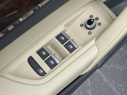 Used 2018 Audi Q5 2.0T Premium Plus w/ Premium Plus Package image 23