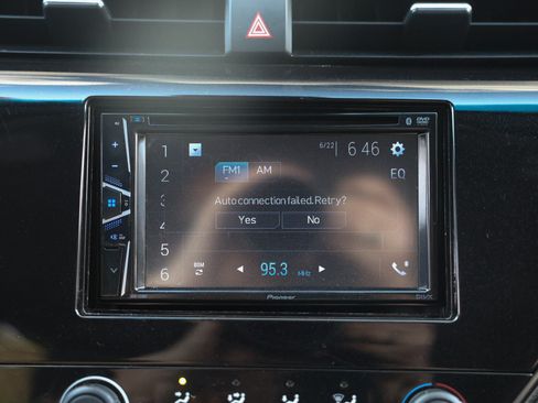 Used 2020 Toyota Camry LE FWD image 34