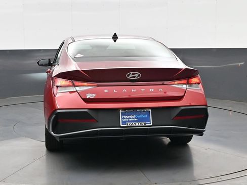 Certified 2024 Hyundai Elantra SEL FWD image 6