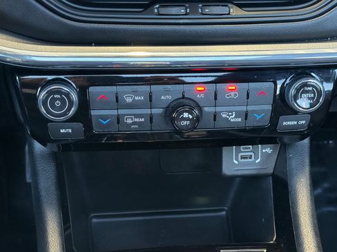 Used 2022 Jeep Compass High Altitude image 20