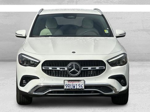 Certified 2025 Mercedes-Benz GLA 250 4MATIC image 9