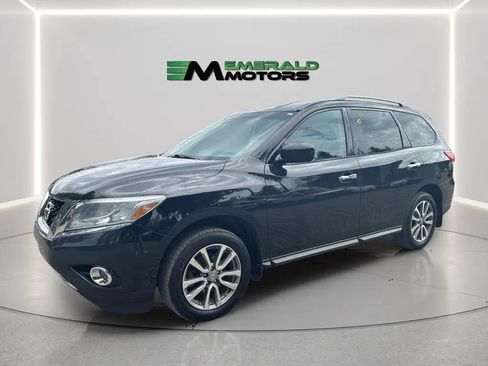 Used 2015 Nissan Pathfinder SV AWD/4WD image 1