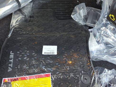 New 2026 Volkswagen Jetta Sport FWD image 29