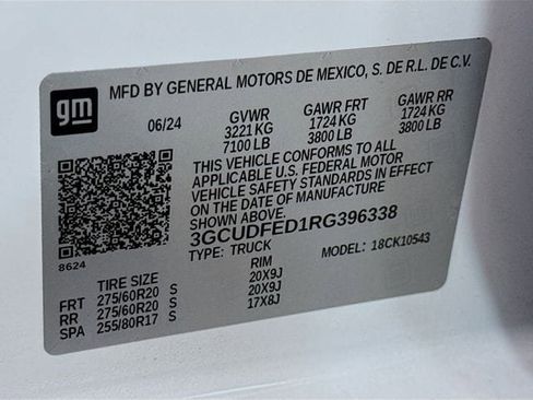 Used 2024 Chevrolet Silverado 1500 LT Trail Boss w/ Convenience Package II image 35