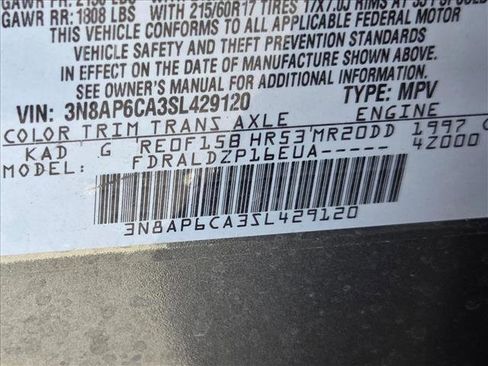 Used 2025 Nissan Kicks SV image 24