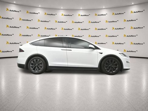 Used 2022 Tesla Model X AWD/4WD image 45