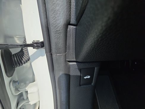 Used 2024 Honda Accord EX image 13