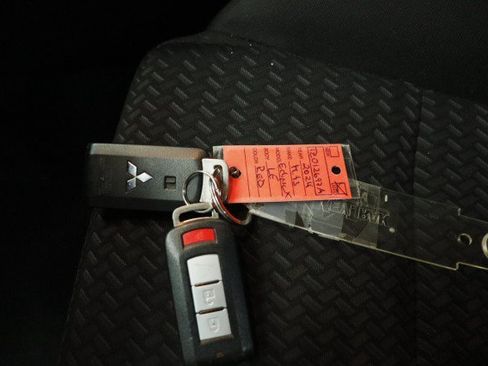Used 2024 Mitsubishi Eclipse Cross LE AWD/4WD image 33