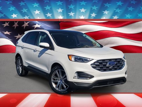 Certified 2022 Ford Edge Titanium w/ Equipment Group 301A image 1