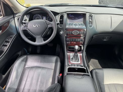 Used 2017 INFINITI QX50 AWD w/ Premium Plus Package image 11