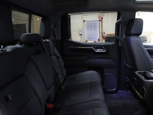 Used 2024 GMC Sierra 1500 SLT w/ SLT Premium Plus Package AWD/4WD image 14