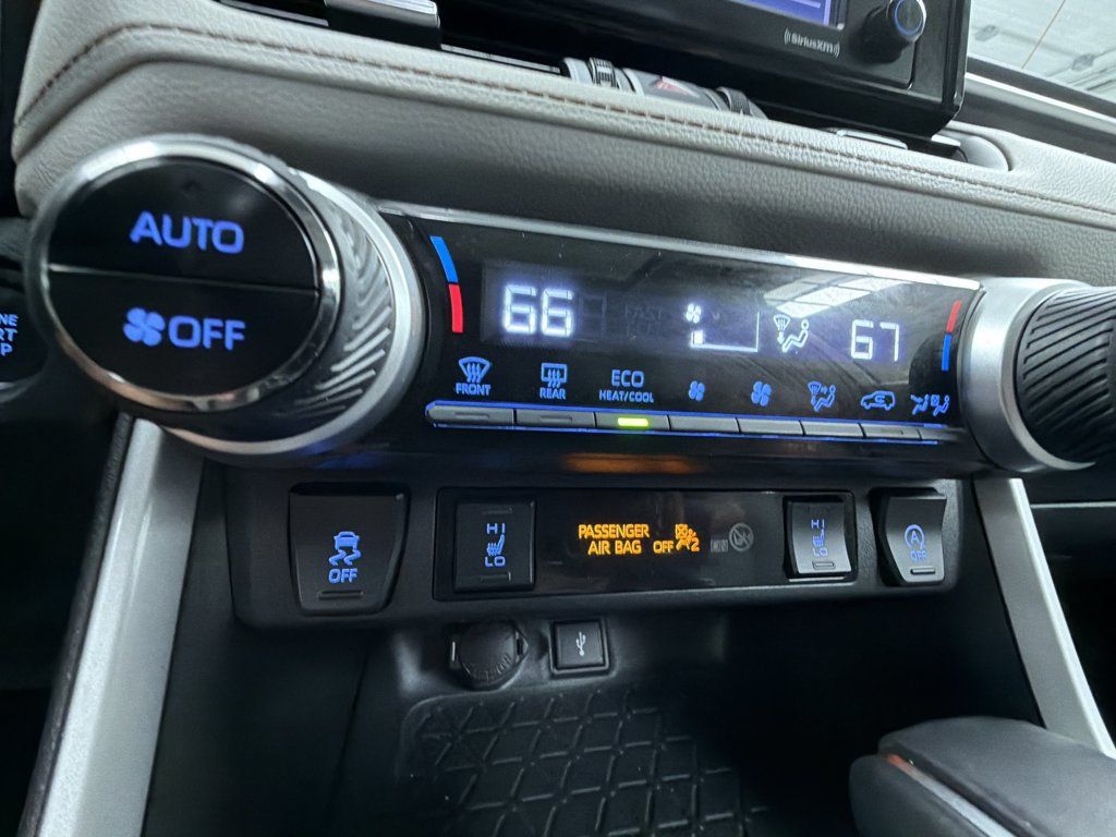 Certified 2020 Toyota RAV4 XLE Premium AWD/4WD image 26