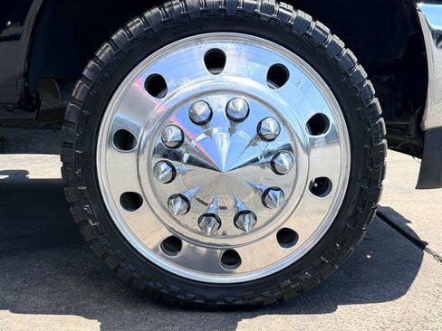 Used 2017 Ford F350 Lariat w/ Lariat Ultimate Package AWD/4WD image 11