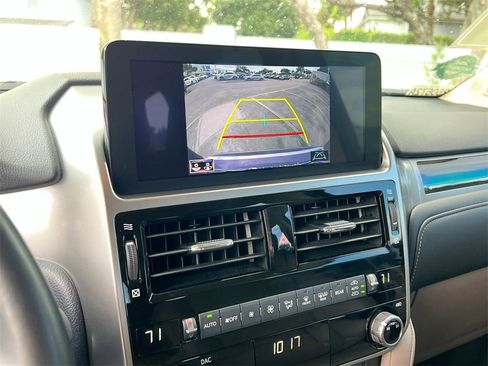 Certified 2023 Lexus GX 460 Premium image 16