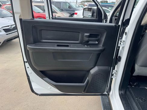 Used 2016 RAM 1500 Tradesman image 28