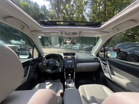 Used 2015 Subaru Forester 2.5i Limited AWD/4WD image 31