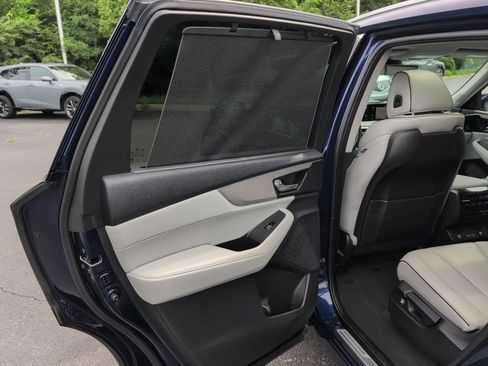 Used 2022 Acura MDX SH-AWD w/ Advance Package image 38