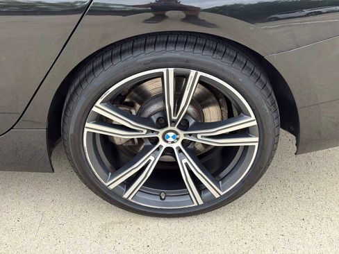 Used 2022 BMW 330i Sedan w/ Driving Assistance Package RWD image 9