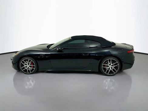 Used 2024 Maserati GranCabrio Trofeo AWD/4WD image 4