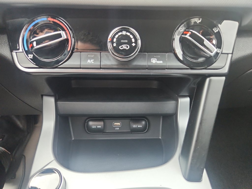 Certified 2024 Kia Seltos LX AWD/4WD image 21