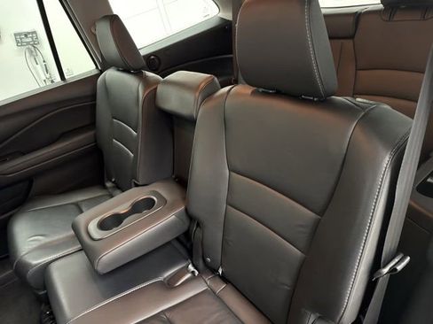 Used 2018 Honda Pilot EX-L image 18