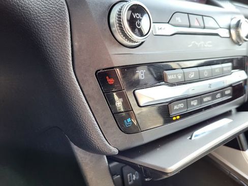 Used 2020 Ford Explorer ST w/ ST Street Pack image 25