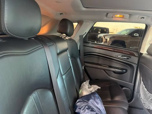 Used 2015 Cadillac SRX Luxury FWD image 19
