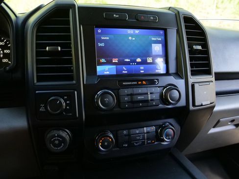 Used 2019 Ford F150 XL w/ Equipment Group 101A Mid image 9