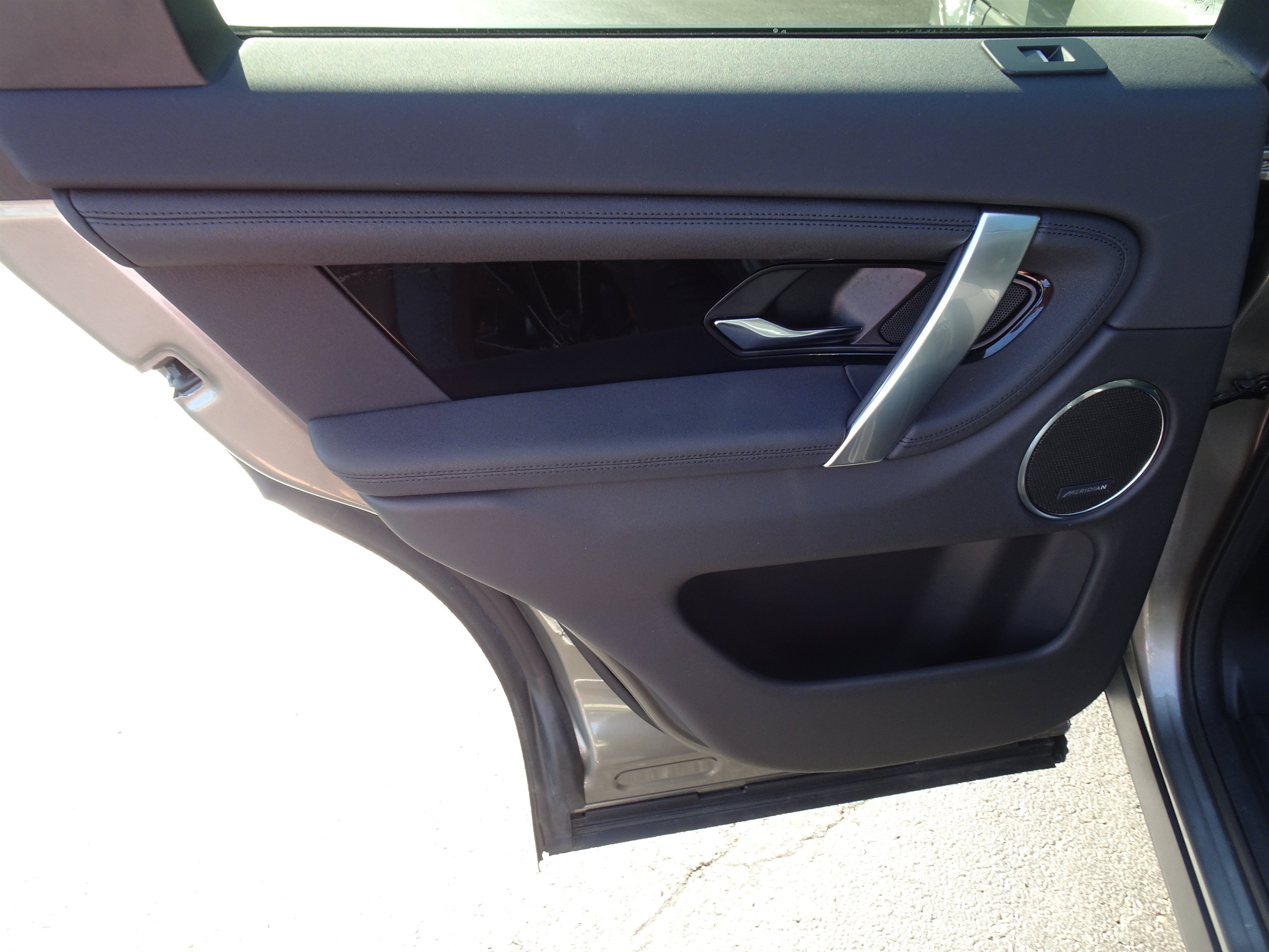 Certified 2025 Land Rover Discovery Sport S AWD/4WD image 19