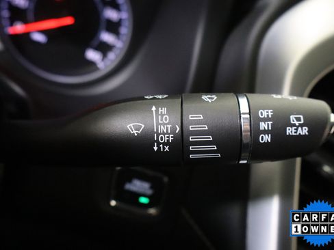 Used 2023 GMC Acadia SLE w/ Driver Convenience Package image 31