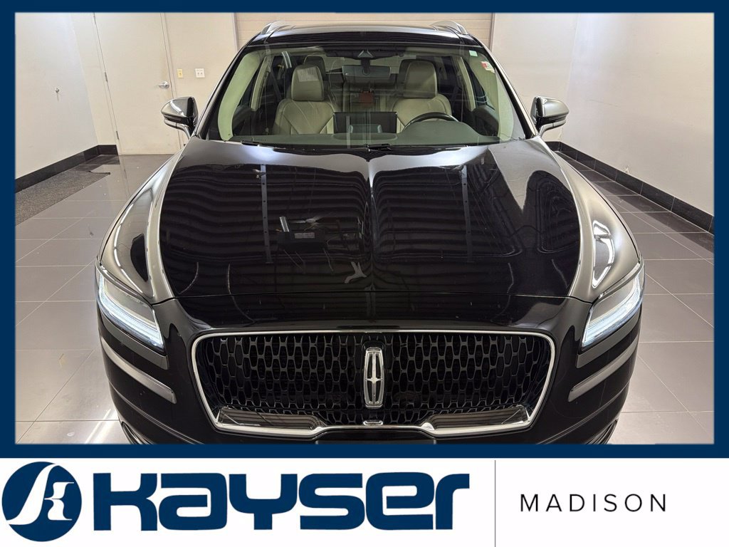 Certified 2023 Lincoln Nautilus Reserve w/ Monochromatic Package AWD/4WD image 2