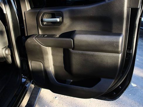 Used 2021 Chevrolet Silverado 1500 Custom RWD image 16