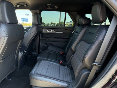 Certified 2025 Ford Explorer ST-Line RWD image 27