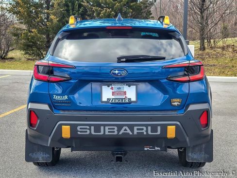 Used 2024 Subaru Crosstrek 2.5i Wilderness w/ Crosstrek Mirror Package AWD/4WD image 5