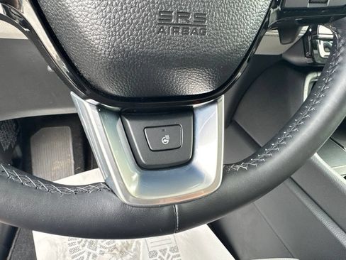 Certified 2024 Honda Pilot Elite image 18