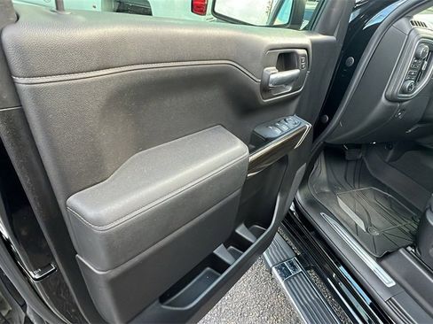 Used 2019 Chevrolet Silverado 1500 LT w/ All-Star Edition image 11