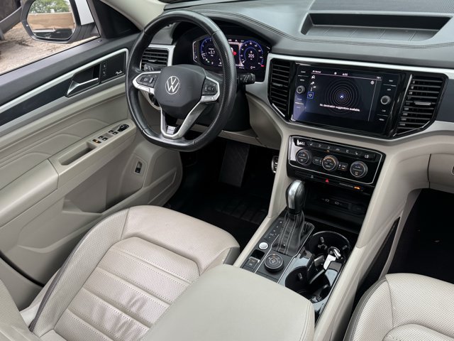 Used 2021 Volkswagen Atlas SEL Premium AWD/4WD image 24