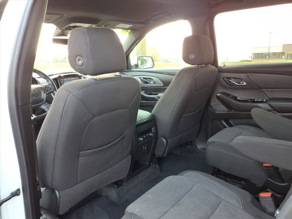 Used 2023 Chevrolet Traverse LT w/ Midnight/Sport Edition AWD/4WD image 26