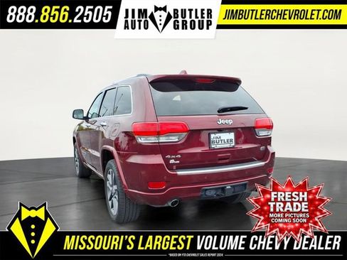 Used 2018 Jeep Grand Cherokee Overland AWD/4WD image 3