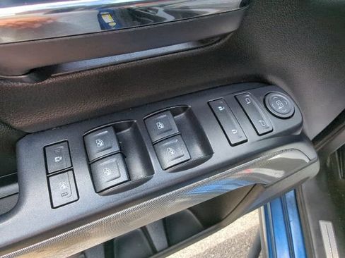 Used 2018 Chevrolet Silverado 1500 LT w/ All Star Edition AWD/4WD image 35