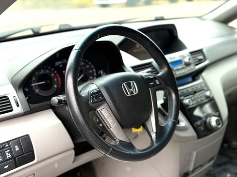 Used 2012 Honda Odyssey EX-L image 10