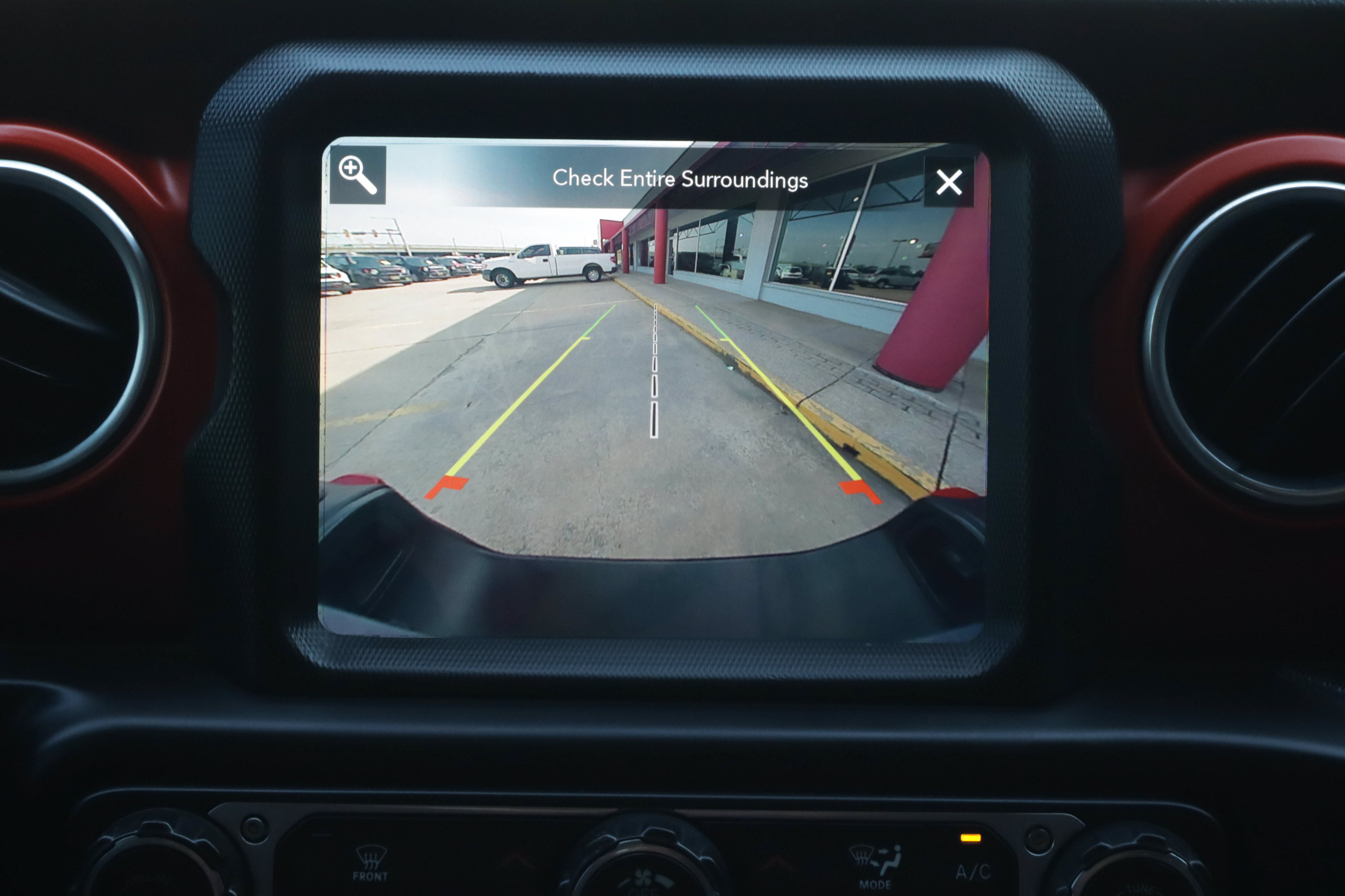 Used 2020 Jeep Gladiator Rubicon AWD/4WD image 12