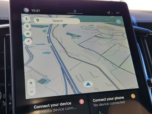 New 2026 Volvo XC90 B6 Plus w/ Protection Package Premier image 20