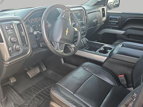Used 2015 Chevrolet Silverado 1500 LTZ Z71 w/ Midnight Edition AWD/4WD image 10