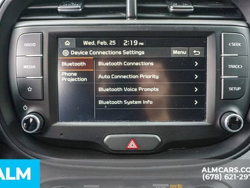 Used 2025 Kia Soul LX image 37