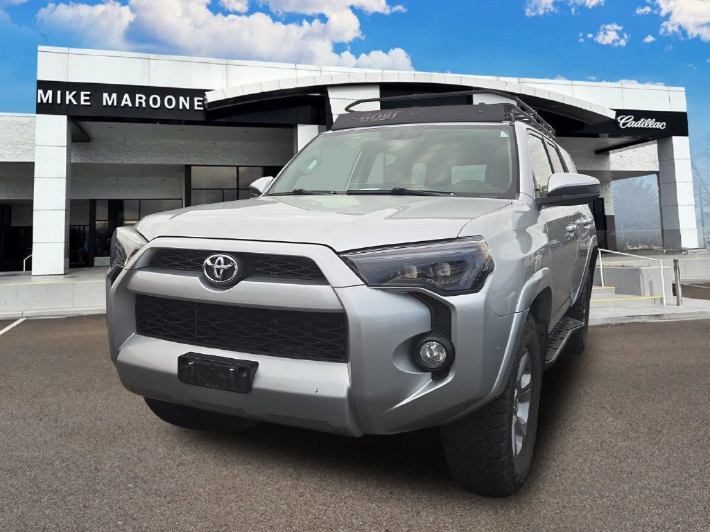 Used 2015 Toyota 4Runner SR5 AWD/4WD image 1